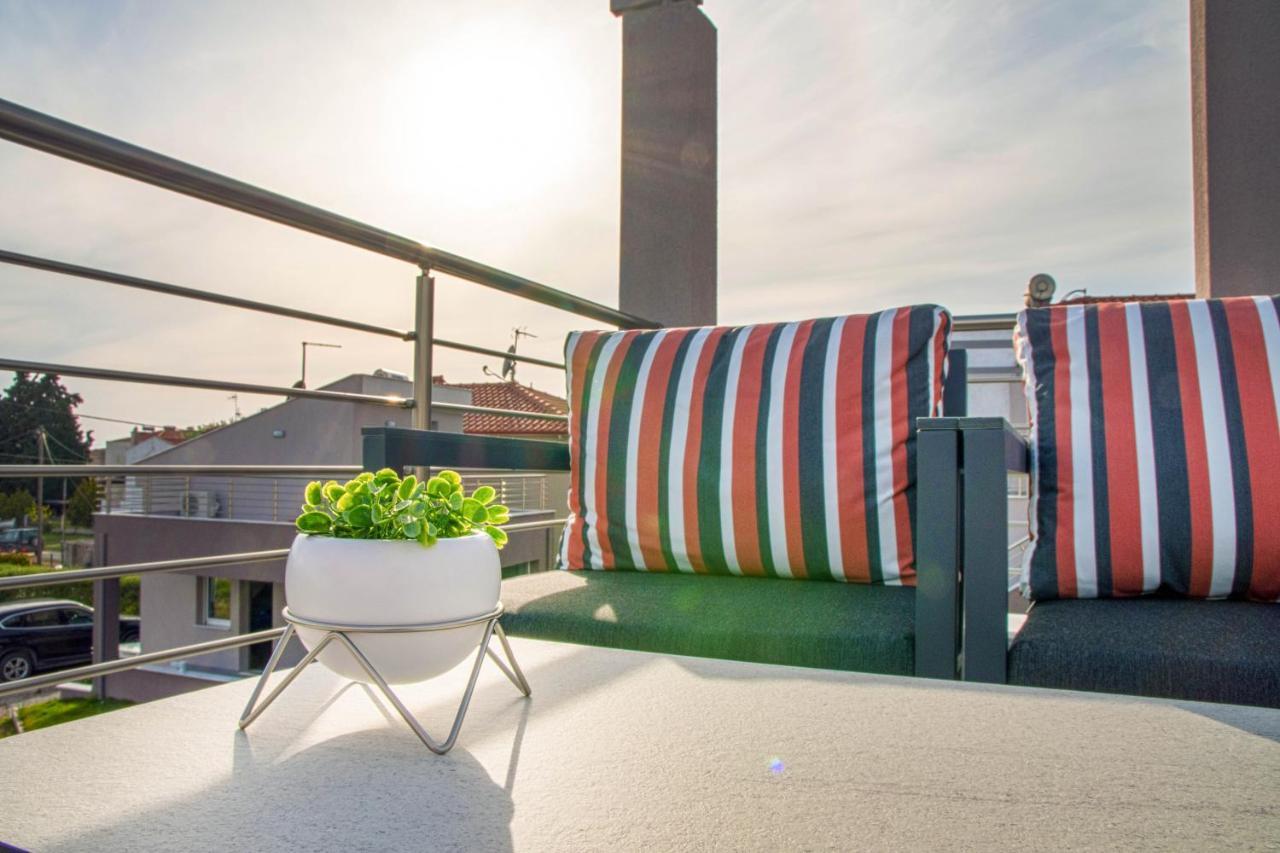 Aelia Luxury Apartments Nikíti Kültér fotó