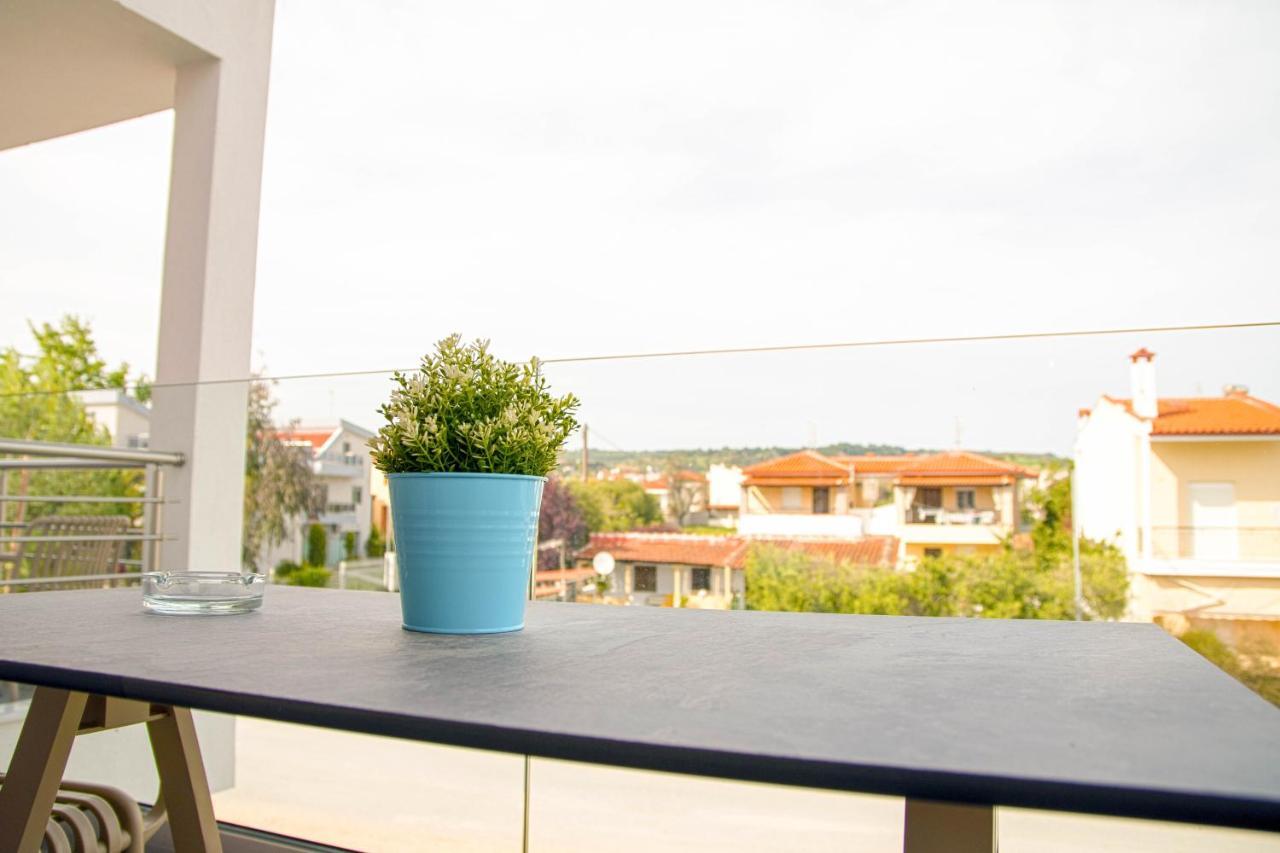 Aelia Luxury Apartments Nikíti Kültér fotó