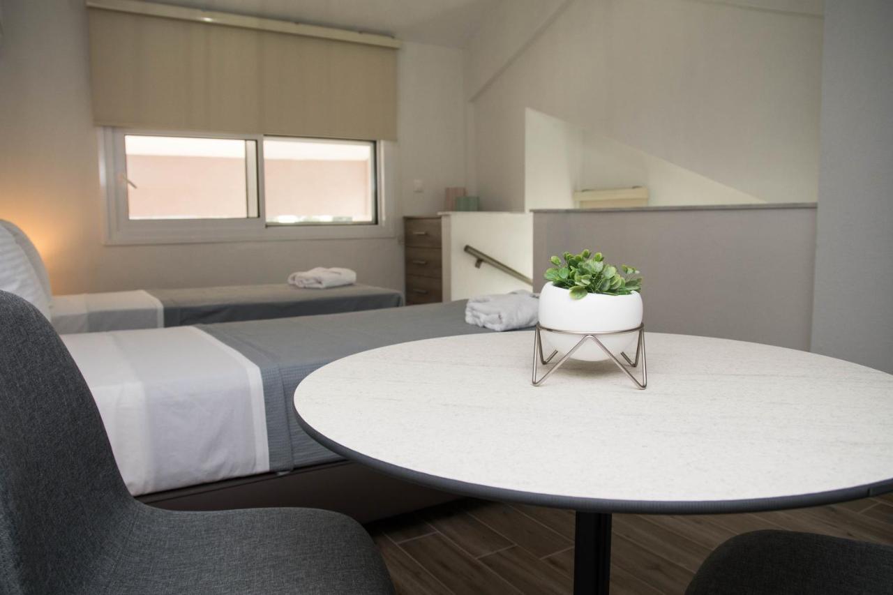 Aelia Luxury Apartments Nikíti Kültér fotó